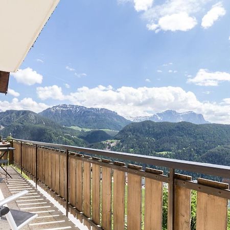 Apartment La Brunella Laion Bagian luar foto