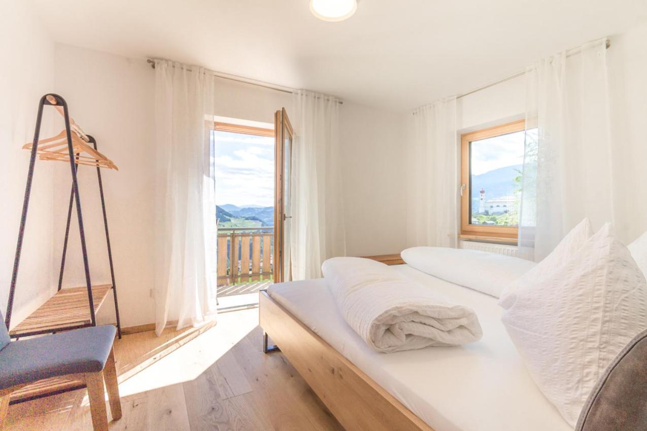 Apartment La Brunella Laion Bagian luar foto